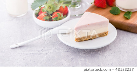草莓蛋糕甜點草莓蛋糕甜點草莓蛋糕甜點草莓甜點 草莓蛋糕甜點草莓蛋糕甜點草莓蛋糕甜點草莓甜點 48188237