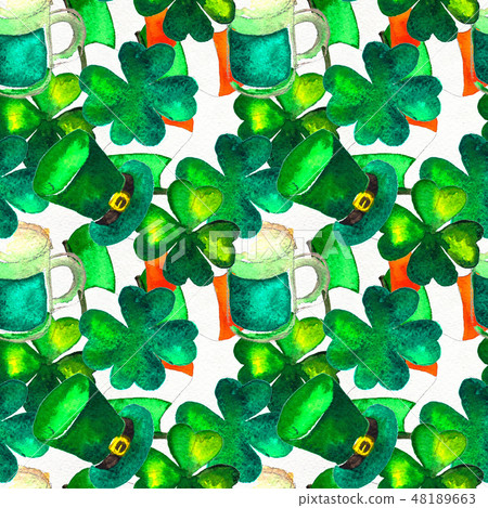 Seamless hand drawn background with St. Patrick's Day symbols 48189663