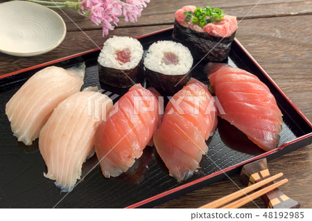 Tuna sushi Tuna sushi 48192985