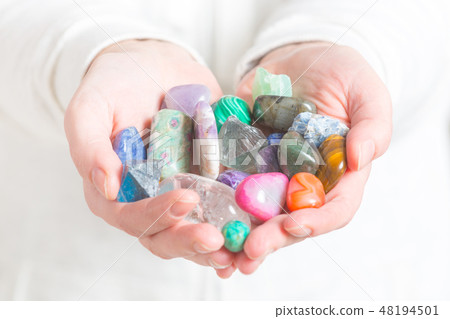 Multiple semi precious gemstones 48194501