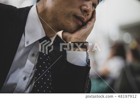 office worker, business man, businessperson 48197912