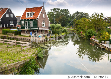 Marken village 48198417