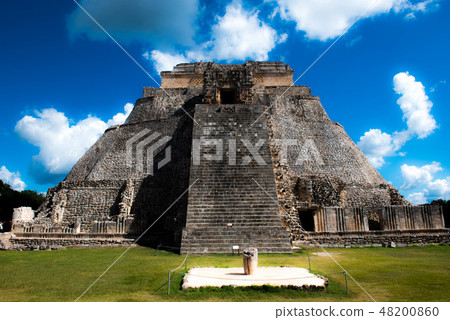 Maya Ushum Ruins 48200860
