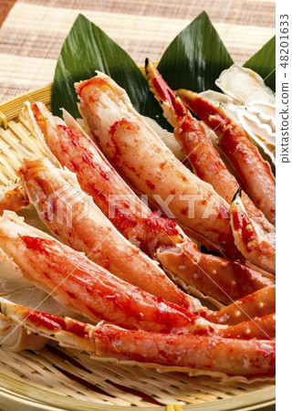 Fresh and tasty crab dishes of Hokkaido 48201633