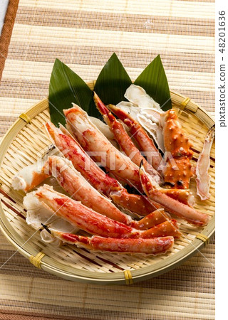 Fresh and tasty crab dishes of Hokkaido 48201636