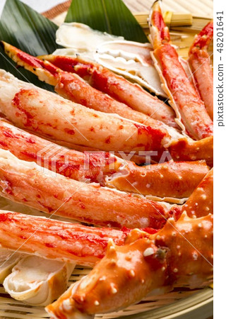 Fresh and tasty crab dishes of Hokkaido 48201641