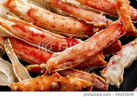 Fresh and tasty crab dishes of Hokkaido 48201656