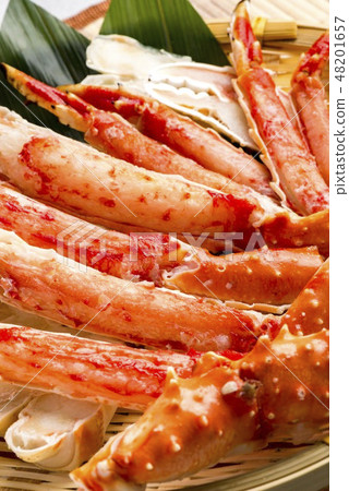 Fresh and tasty crab dishes of Hokkaido 48201657