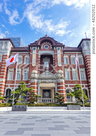 Blue Sky and Tokyo Station 48202012