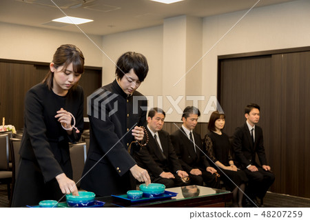 Funeral participation Official burning side General seat side (left side) Funeral participation Official burning side General seat side (left side) 48207259