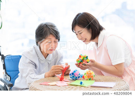 照顧者圖像摺紙 48209804