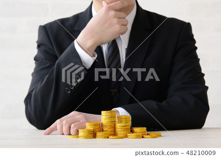 Businessmen and assets 48210009