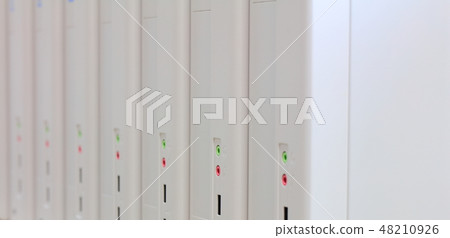 Personal computer · PC · Personal computer · Server · Server 48210926