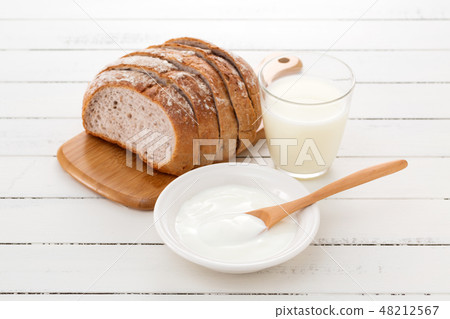 Yogurt Yogurt 48212567
