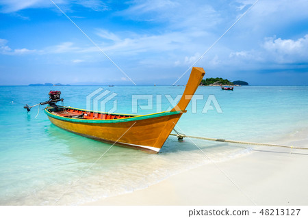 Long tail boat in Koh Lipe, Thailand Long tail boat in Koh Lipe, Thailand 48213127