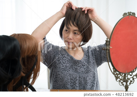 Beauty woman 48213692