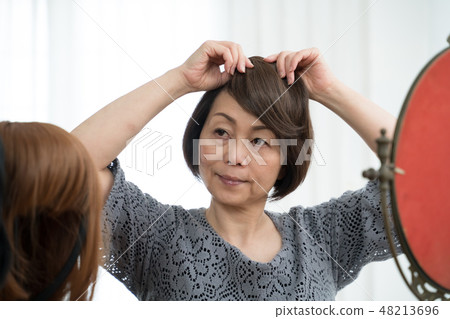 Beauty woman 48213696