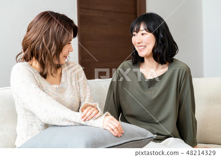 一個女朋友 48214329