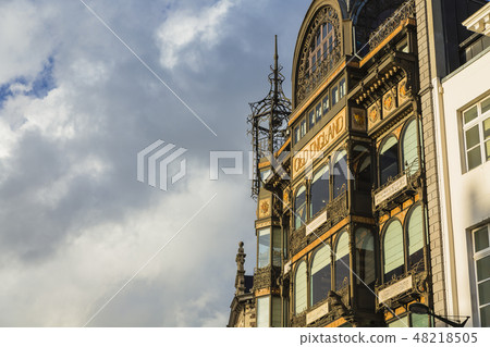 比利時布魯塞爾的樂器博物館 比利時布魯塞爾的樂器博物館 48218505