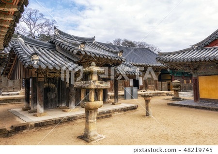 Tongdosa temple shrines 48219745