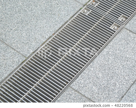 Grating 48220568