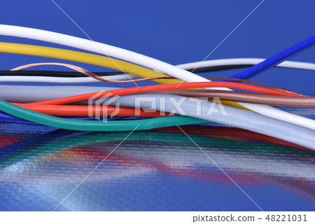 Close-up electric cable on metal background 48221031