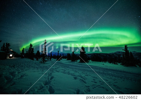 "Alaska China hot spring" Aurora from Mountain peak of China 48226602