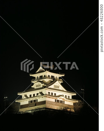 Lighted up Kawaharajo Castle in the sky 48226800