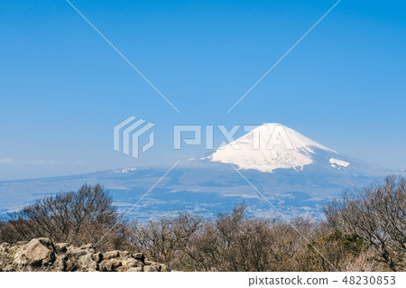 Mt. Fuji seen from Kinzitayama Mt. Fuji seen from Kinzitayama 48230853