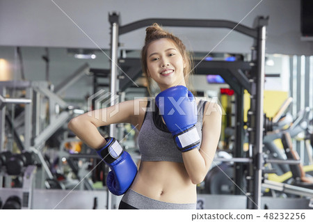 女性健身健身房運動服 48232256