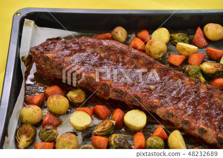 Baby back rib 48232689