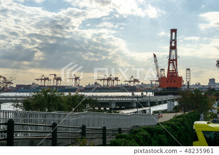 東京國際郵輪碼頭正在建設中 東京國際郵輪碼頭正在建設中 48235961