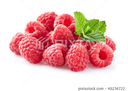 Raspberry with mint 48236722
