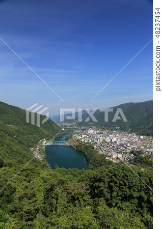 Yoshinogawa, Ikeda Dam and Ikeda Lake going east along the urban area of Miyoshi-shi Ikeda-cho and along the Median Tectonic Line 48237454