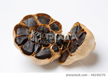 Black garlic 48240270