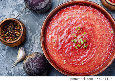 Beetroot creamy soup 48241192