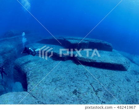 與那國島海底遺址 48241967