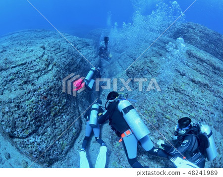 與那國島海底遺址 48241989