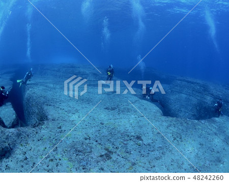 與那國島海底遺址 48242260