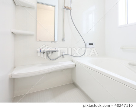 A beautiful unit bath of model house 48247110