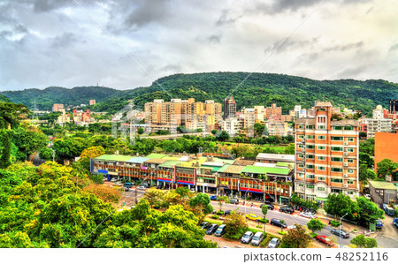 View of Taipei, the capital of Taiwan View of Taipei, the capital of Taiwan 48252116
