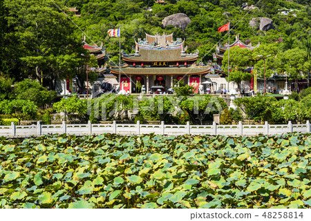 south Putuo temple in Xiamen, Chian 48258814