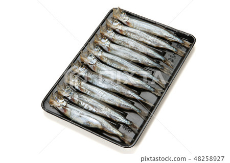 Raw capelin, a shishamo-like substitute 48258927