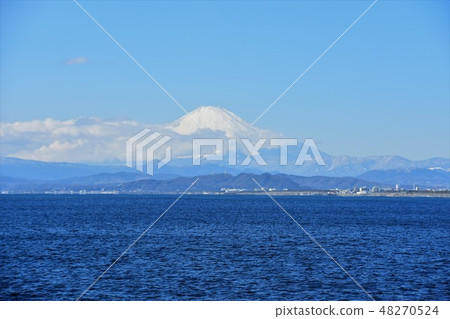Enoshima Katase Nishihama Beach Snow Mt. Fuji 48270524