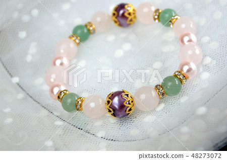  玫瑰石英和Aventurine設計手鍊（手工製作） 48273072