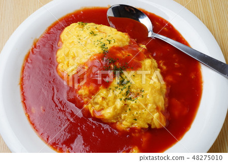 Omelette rice  48275010