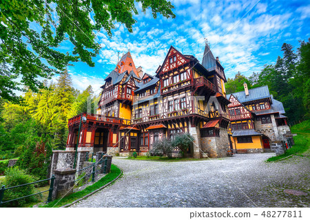 Pelisor castle summer residence in Sinaia 48277811