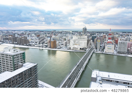 Niigata city landscape in winter (view from the media shop floor to the west side) 48279865