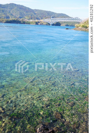 鹿兒島縣長島町阿久根市海峽兩岸風景黑瀨戶大橋 鹿兒島縣長島町阿久根市海峽兩岸風景黑瀨戶大橋 48281292