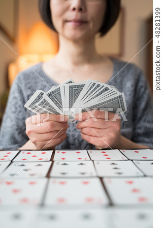 Trump fortune telling 48281399